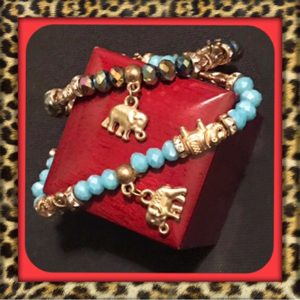 👑✅PRICE FIRM✅ Set of 2 Gold and Turquoise Elephant Charm Bracelets. NWOT